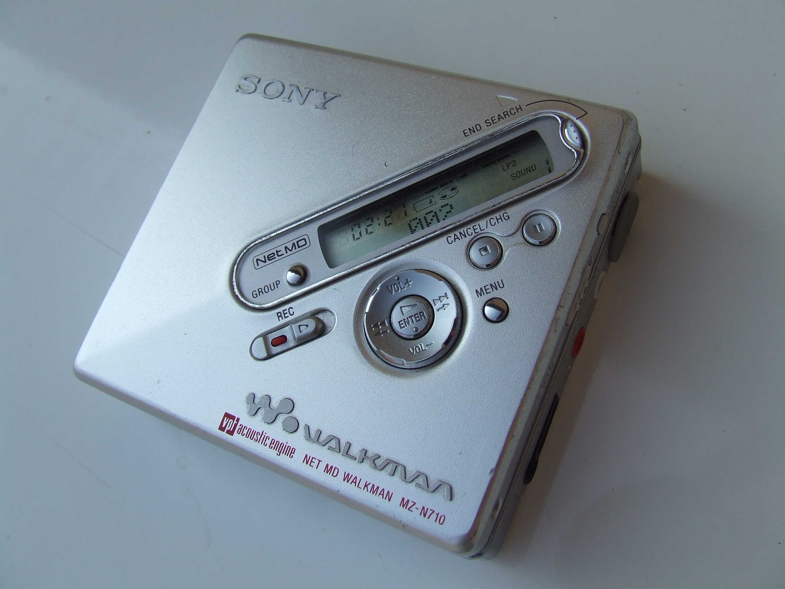 Sony Portable Minidisc Recorder Mz N